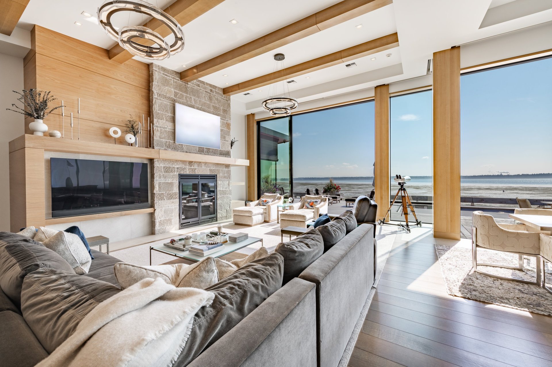 Luxury coastal property with pool and ocean views